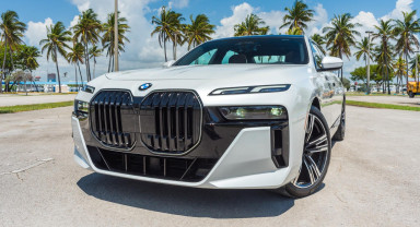 Bmw 2025 BMW 740i White